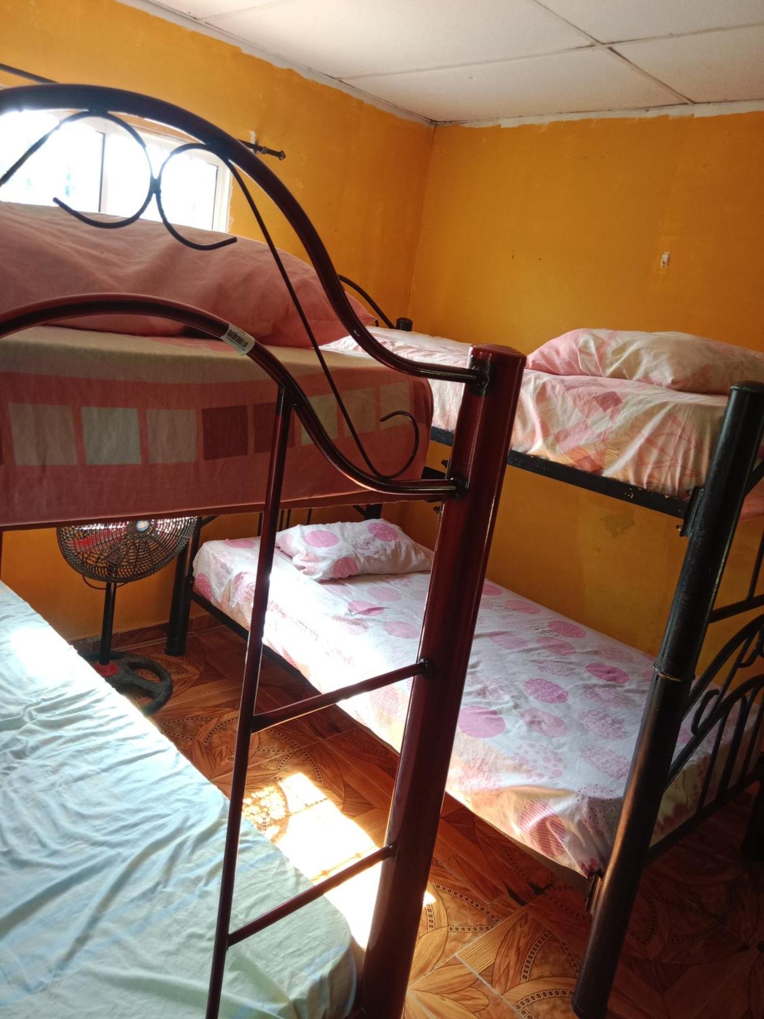 דירות פוארטו קולומביה Alojamiento Casa Luz Cielo מראה חיצוני תמונה